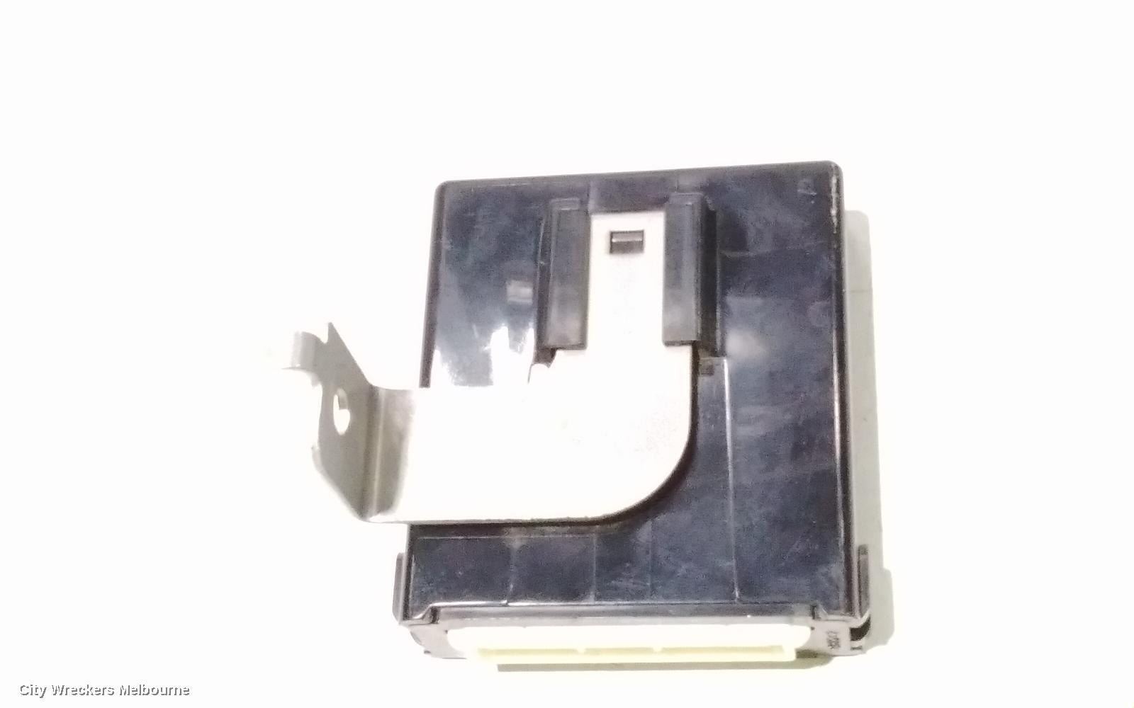 MITSUBISHI TRITON, MQ-MR, 03/2015 - 10/2023, 8637B016 CONTROL UNIT GATEWAY: 97919 - Image 3