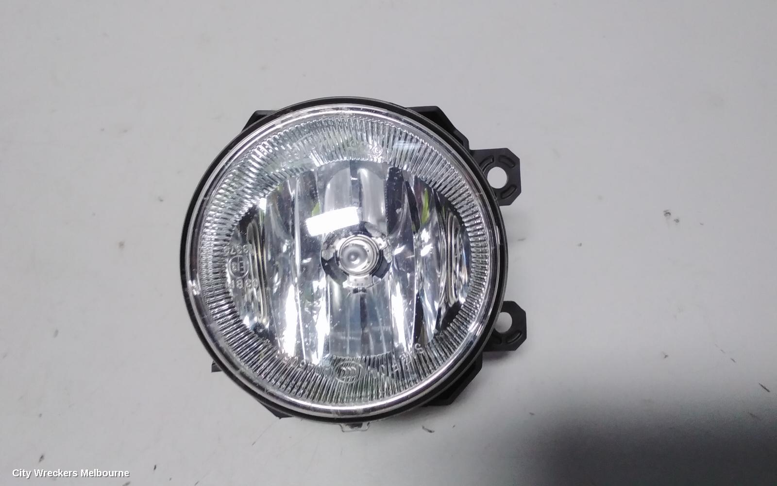 SUBARU FORESTER RIGHT INDICATOR/FOG/SIDE, BUMPER FOGLAMP, SK, STANDARD TYPE, 08/2018 ONWARDS - Image 2