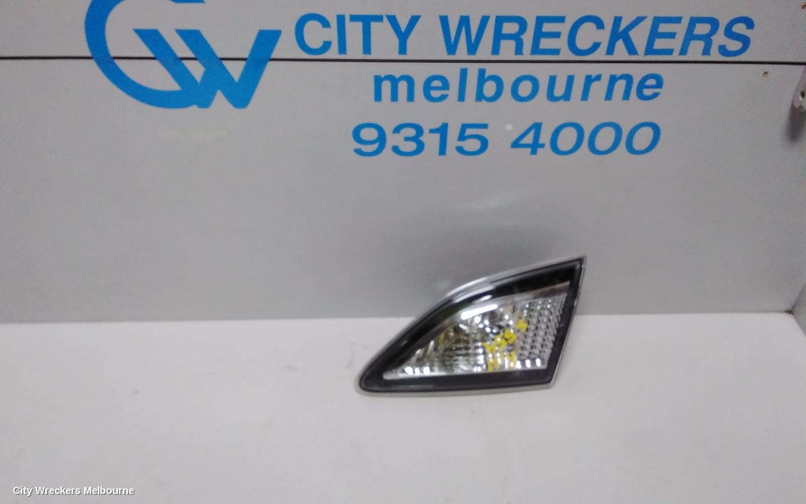 MAZDA 3 REAR GARNISH, BOOTLID LAMP (LH SIDE), BL, 04/2009 - 10/2013 - Image 1