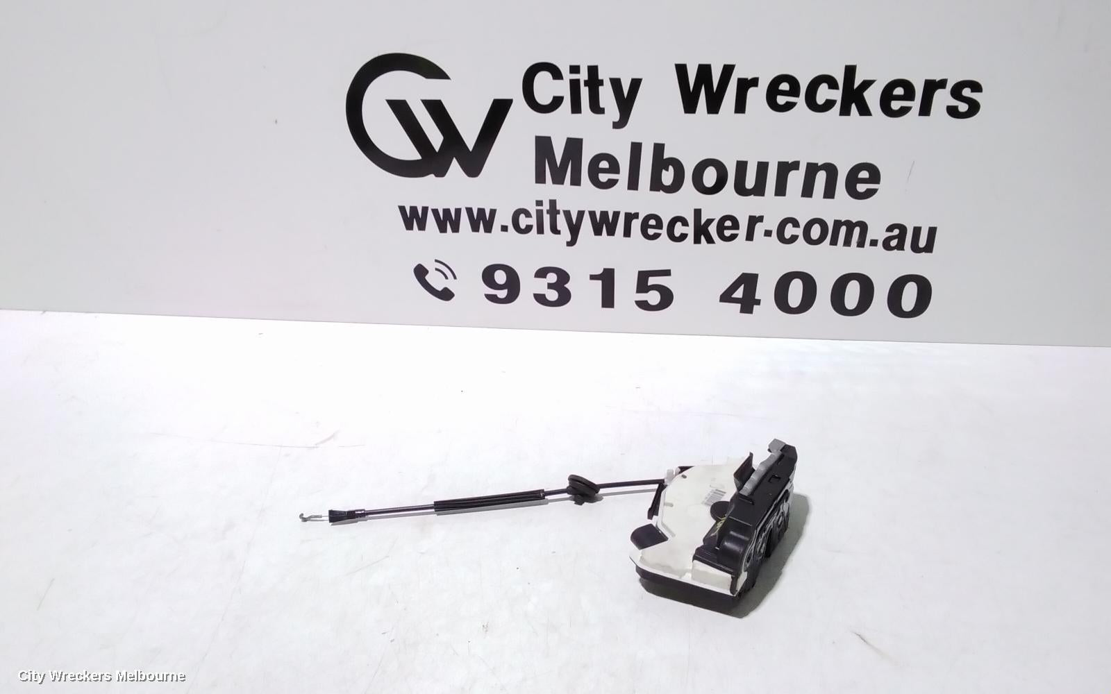 VOLKSWAGEN TIGUAN DOOR/BOOT/GATE LOCK, RIGHT REAR DOOR LOCK, 5N, P/N 5N0839016D, 01/2009 - 06/2011 - Image 1