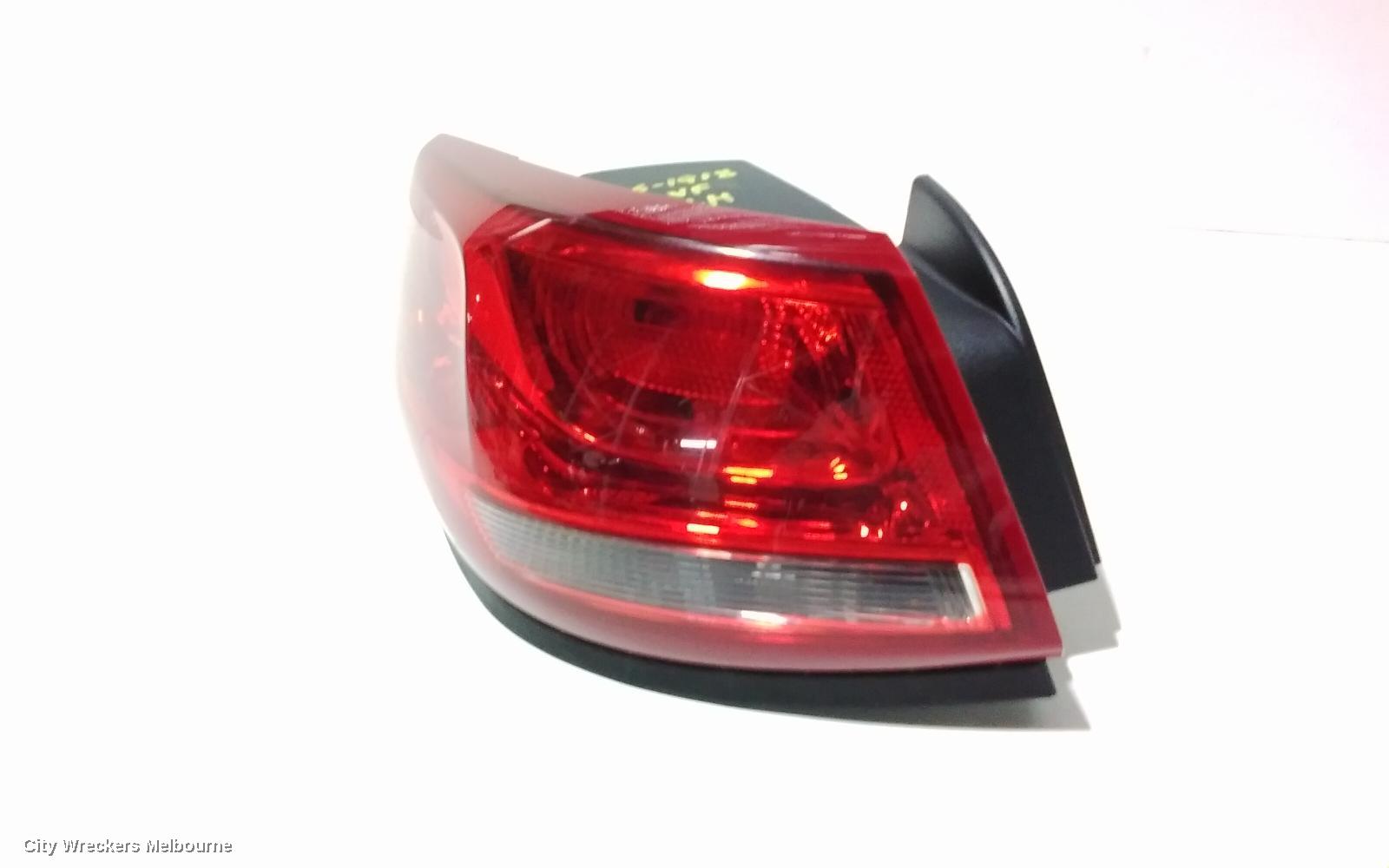 HOLDEN COMMODORE LEFT TAILLIGHT, VF, SEDAN, CLEAR TYPE, EVOKE/SV6/SS/INTERNATIONAL, 05/2013 - 12/2017 - Image 2
