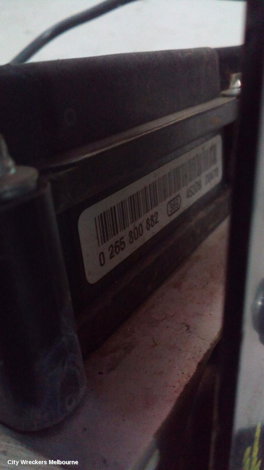 NISSAN NAVARA ABS PUMP/MODULATOR, D22, 12/2001 - 08/2015 - Image 1