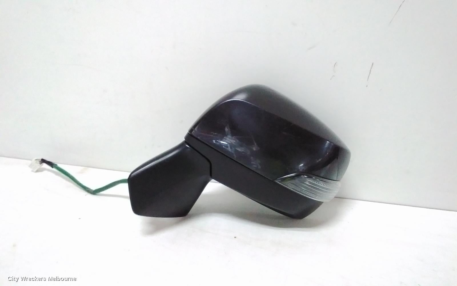 SUBARU FORESTER LEFT DOOR MIRROR, SJ, W/ FLASHER, HEATED, BLINDSPOT, NON CAMERA TYPE, (7 WIRE), 09/2012 - 08/2018 - Image 2