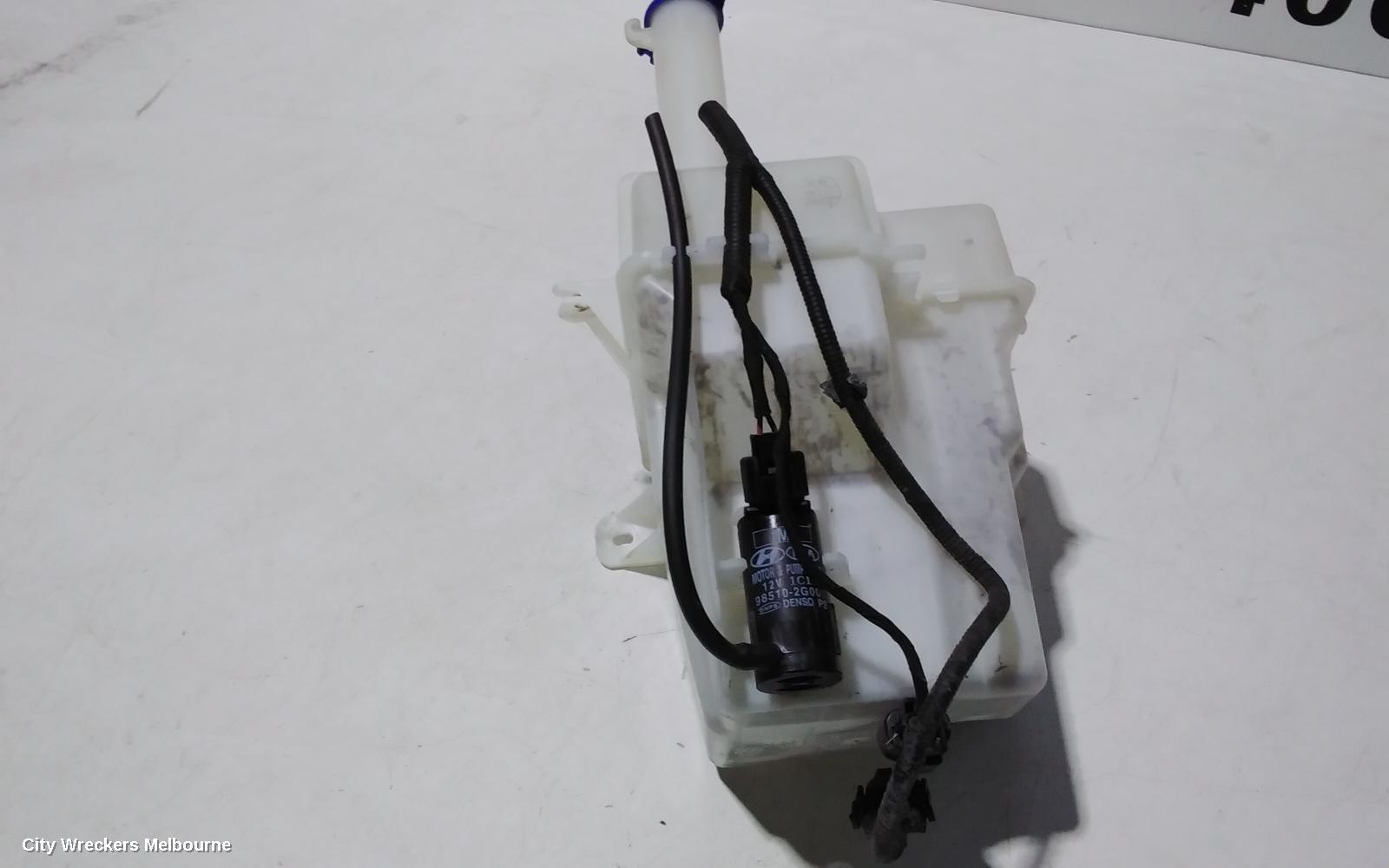 HYUNDAI I45 WASHER BOTTLE, WASHER BOTTLE MOTOR, YF, 02/2010 - 04/2014 - Image 3