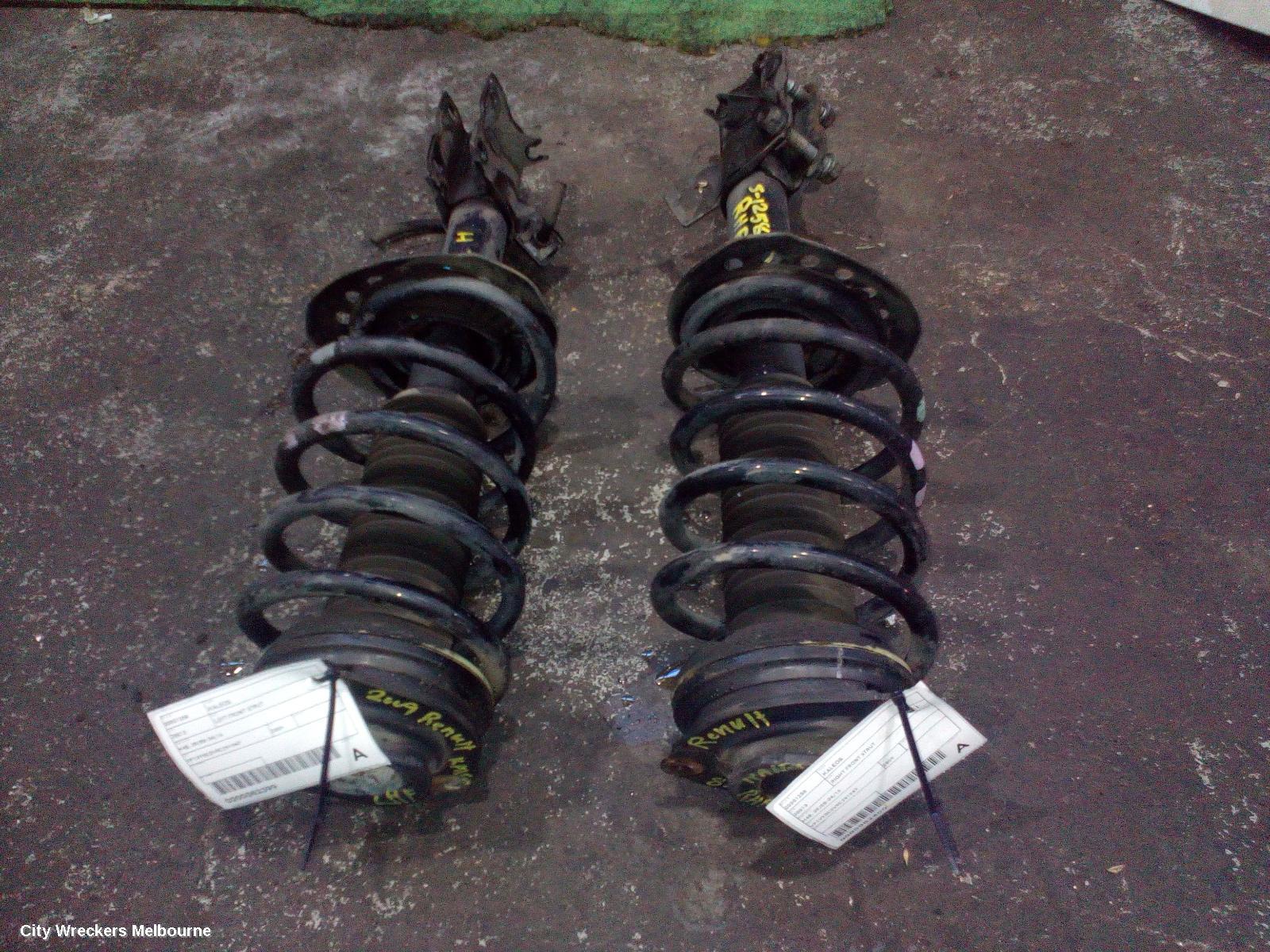 RENAULT KALEOS RIGHT FRONT STRUT, H45, 09/2008 - 04/2016 - Image 2
