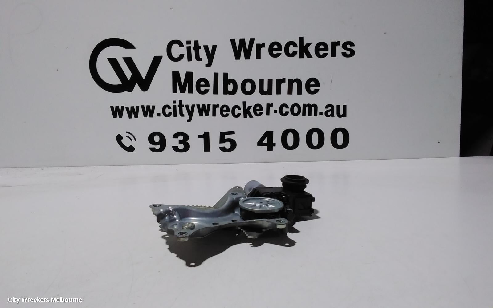 TOYOTA C-HR RIGHT REAR WND REG/MOTOR, DOOR REG ASSY (REG AND MOTOR), GEN 1, 12/2016 ONWARDS - Image 3