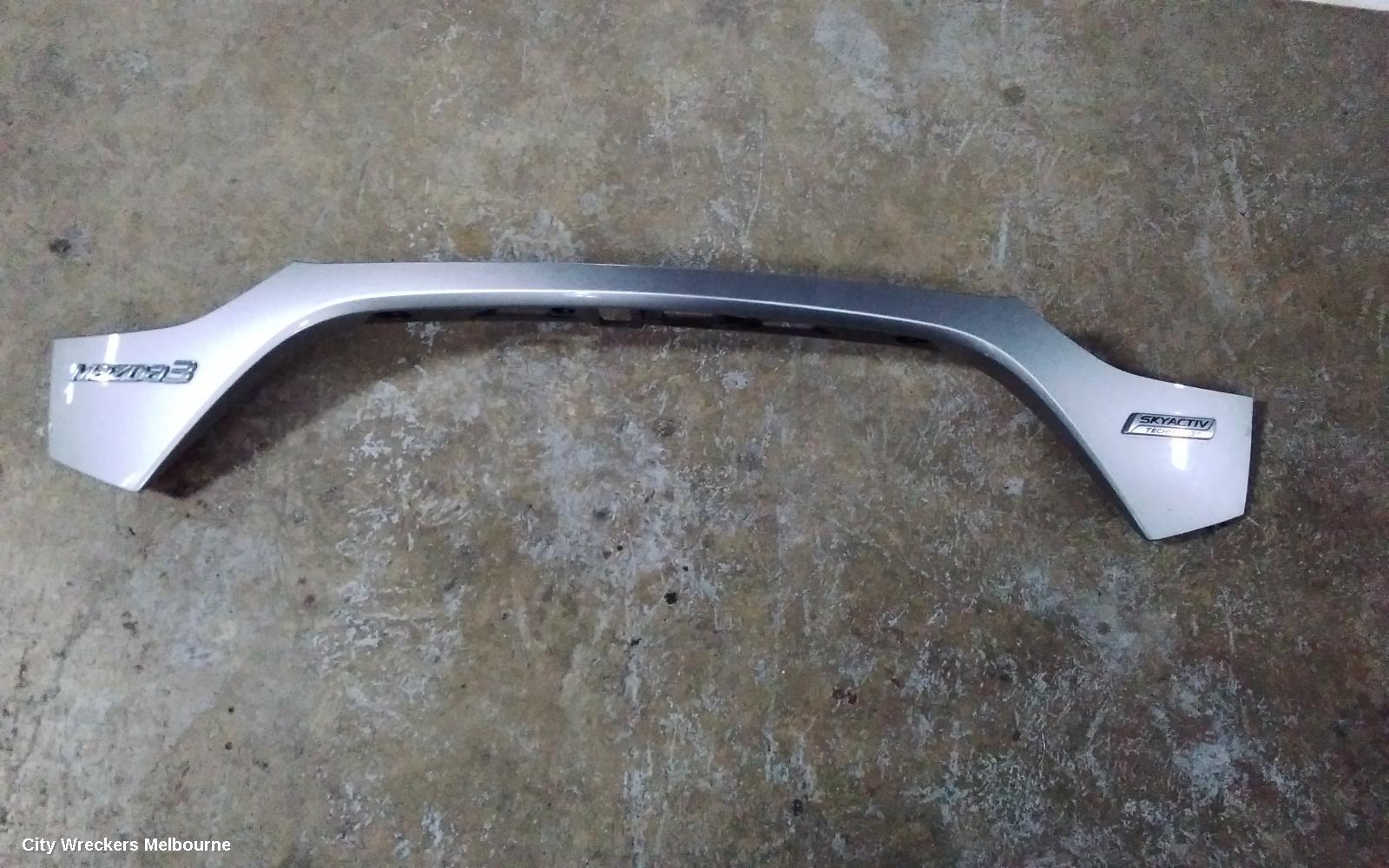 MAZDA 3 REAR GARNISH, TAILGATE GARNISH, NON CAMERA, W/ SMART KEY TYPE, BM-BN, 11/2013 - 02/2019 - Image 2