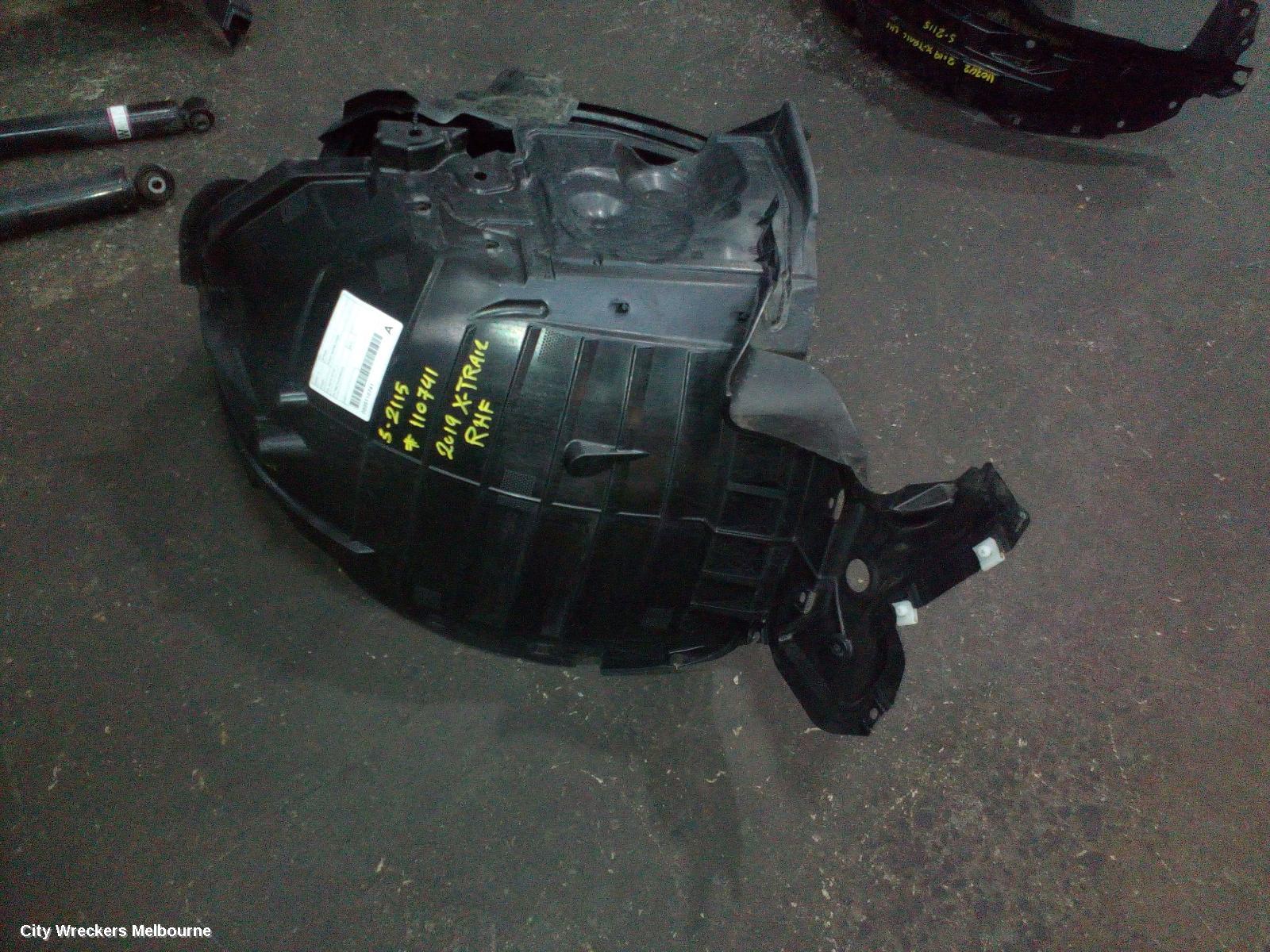 NISSAN XTRAIL RIGHT GUARD LINER, T32, 02/2014 - 07/2022 - Image 2