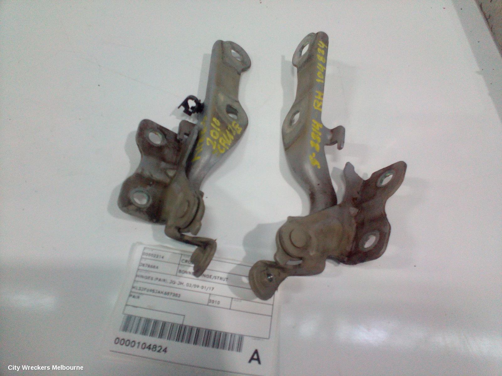 HOLDEN CRUZE BONNET HINGE/STRUT, HINGES (PAIR), JG-JH, 03/2009 - 01/2017 - Image 2
