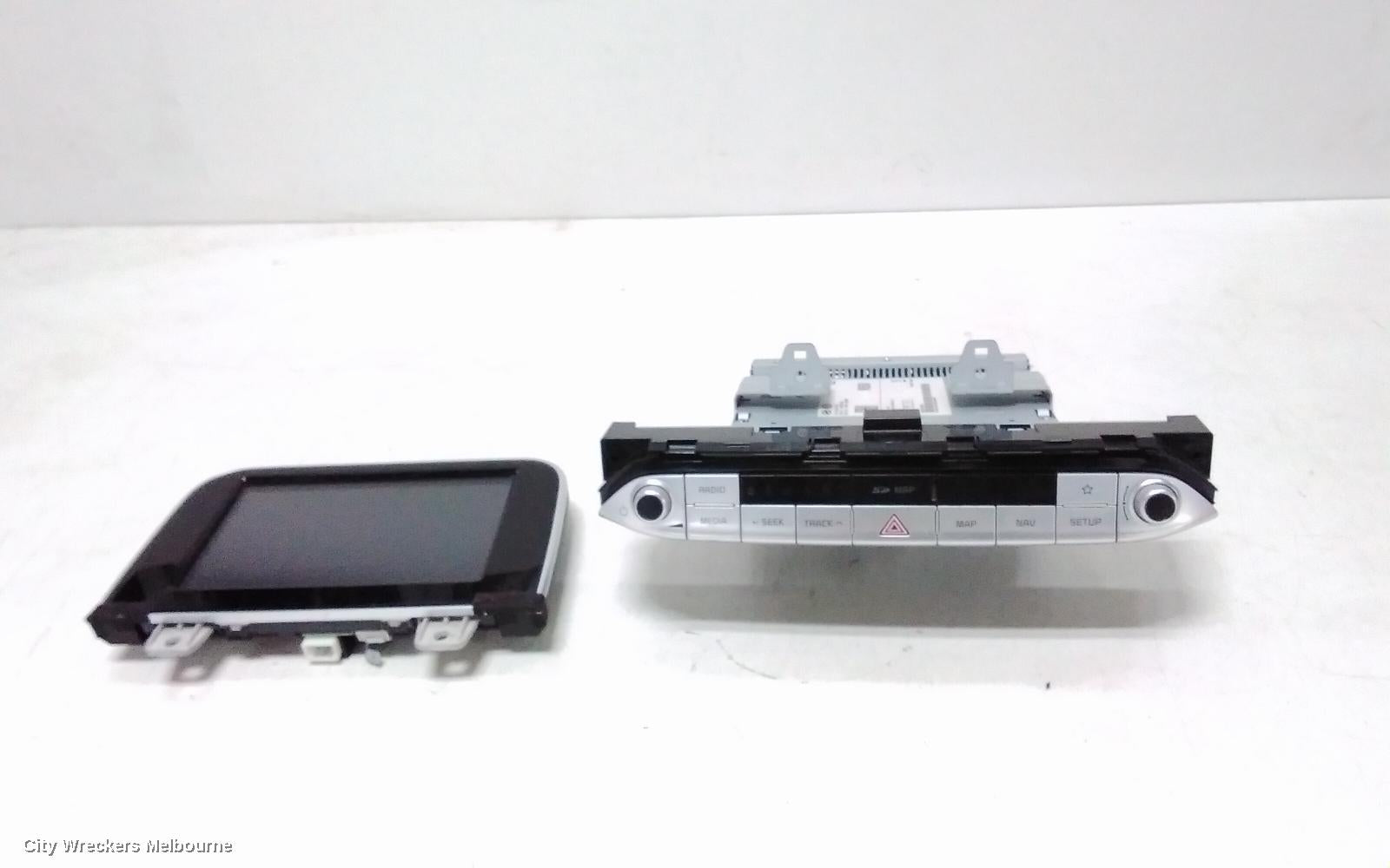 KIA STINGER RADIO/CD/DVD/SAT/TV, DISPLAY UNIT, 8IN TOUCHSCREEN, CK, 06/2017 - 12/2020 - Image 1