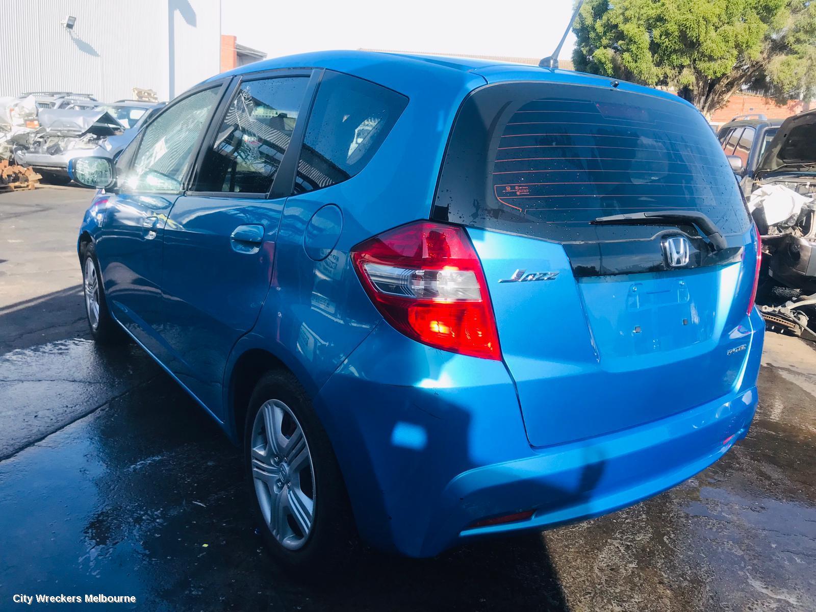 HONDA JAZZ REAR BUMPER, GE/GP, GLI/LX/VIBE/HYBRID, 04/2011 - 06/2014 - Image 2