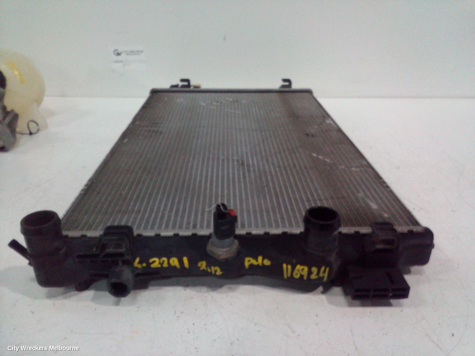 VOLKSWAGEN POLO RADIATOR, AUTO, 1.4, PETROL, 6R, 05/2010 - 05/2014 - Image 2