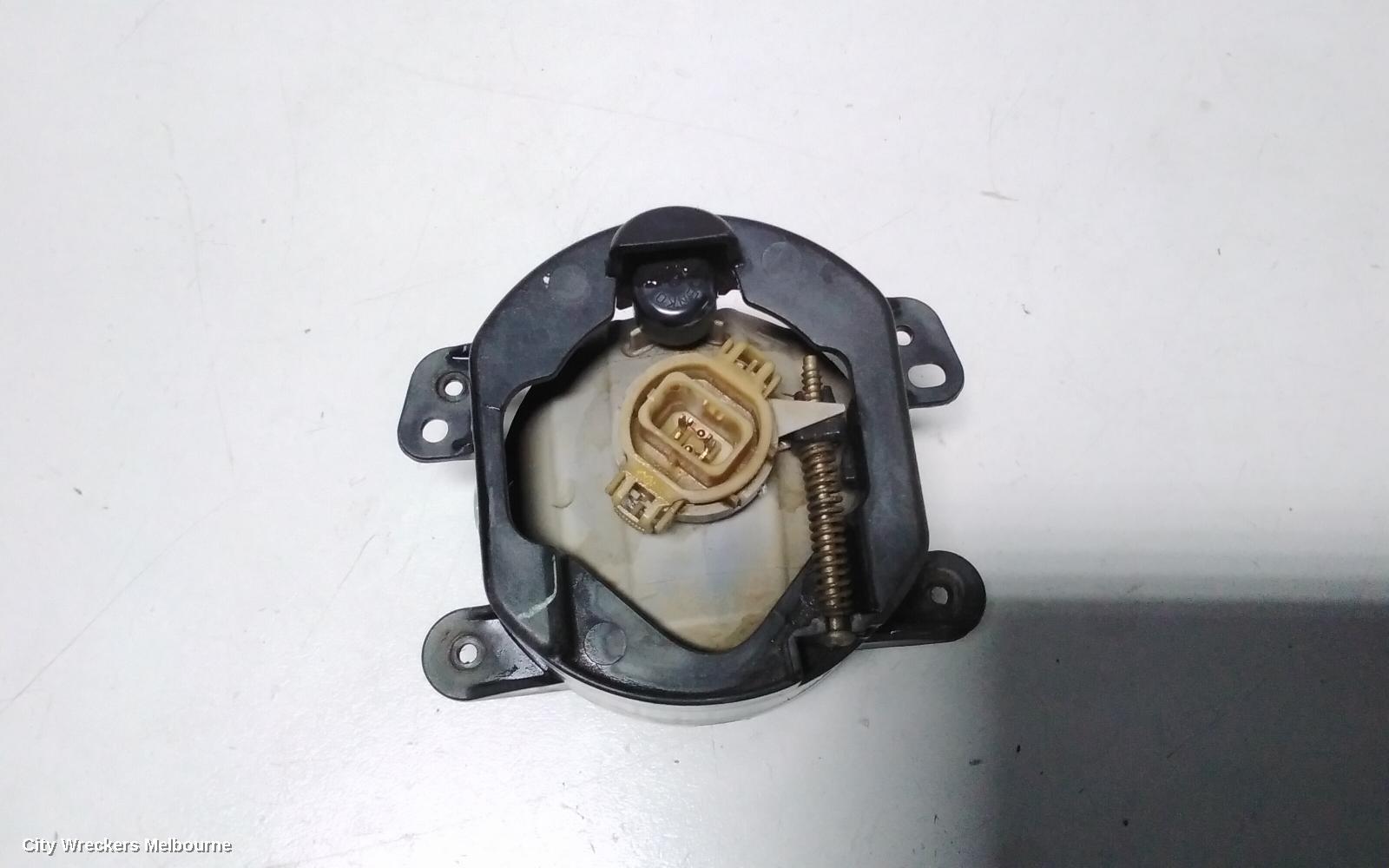 DODGE JOURNEY RIGHT INDICATOR/FOG/SIDE, BUMPER FOGLAMP, JC, 09/2008 - 07/2011 - Image 3