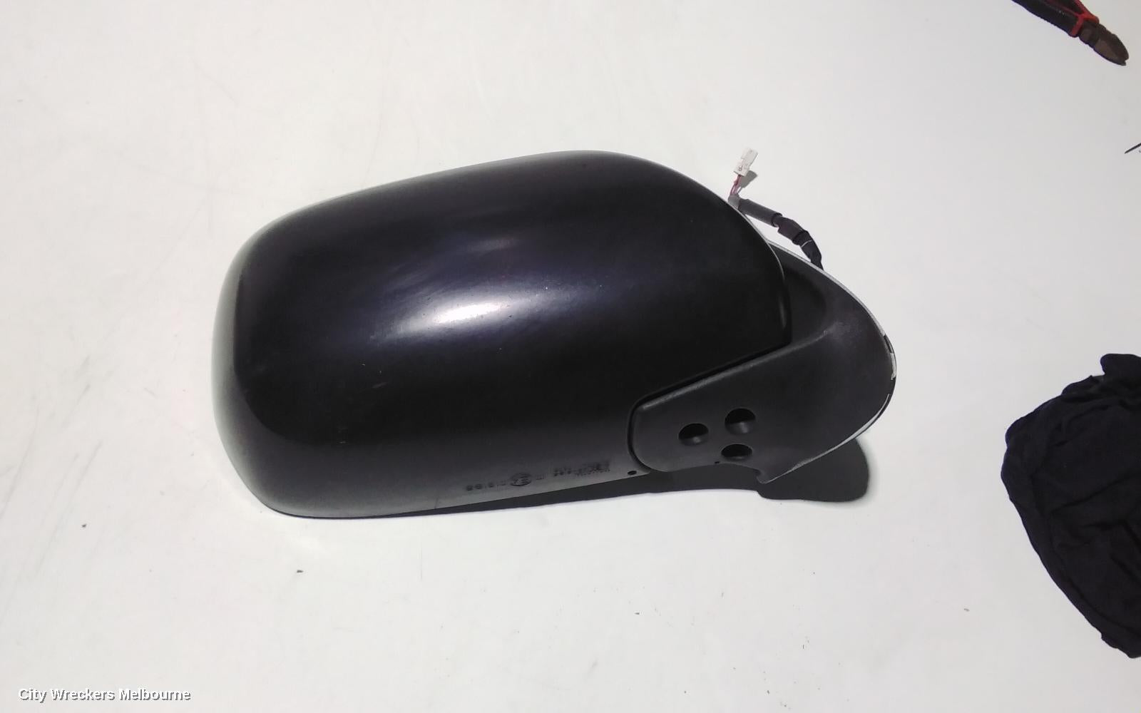 TOYOTA HIACE RIGHT DOOR MIRROR, TRH/KDH, POWER, BLACK (3 WIRE), 03/2005 - 01/2014 - Image 3
