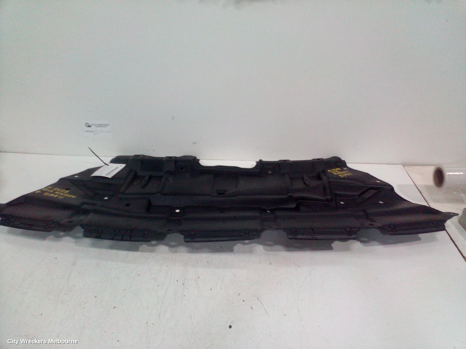 TOYOTA KLUGER LOWER ENGINE SPLASH TRAY, MAIN, GSU50/GSU55, 12/2013 - 02/2021 - Image 1