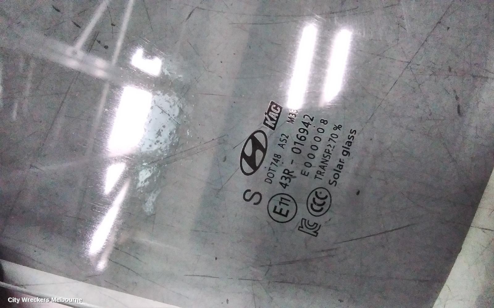 HYUNDAI I30 RIGHT REAR DOOR WINDOW, CN7, SEDAN, 10/2020 ONWARDS - Image 3