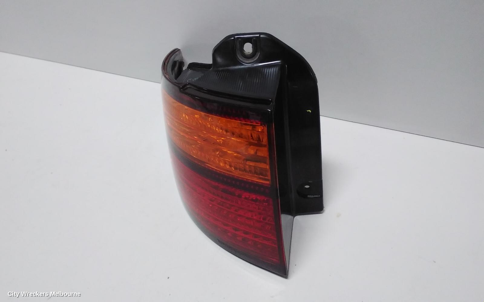TOYOTA TARAGO LEFT TAILLIGHT, ACR30 (JAP TYPE), 06/2000 - 06/2003 - Image 3