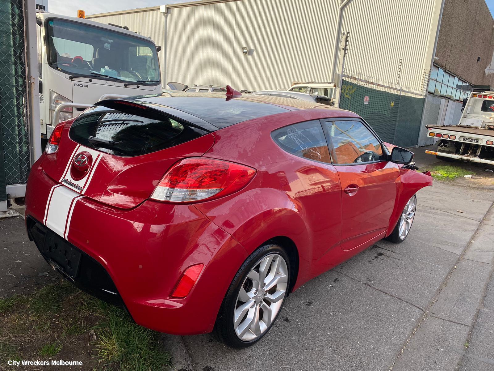 HYUNDAI VELOSTER LEFT REAR DOOR/SLIDING, FS, 02/2011 - 02/2018 - Image 3