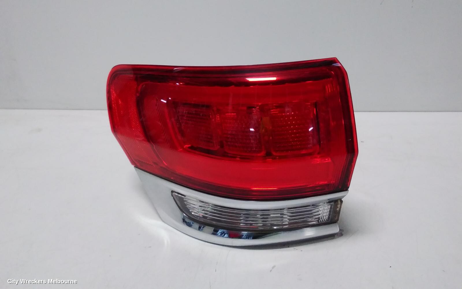 JEEP GRANDCHEROKEE LEFT TAILLIGHT, WK, LAREDO/OVERLAND/LIMITED, W/ CHROME BEZEL, 04/2013 ONWARDS - Image 2