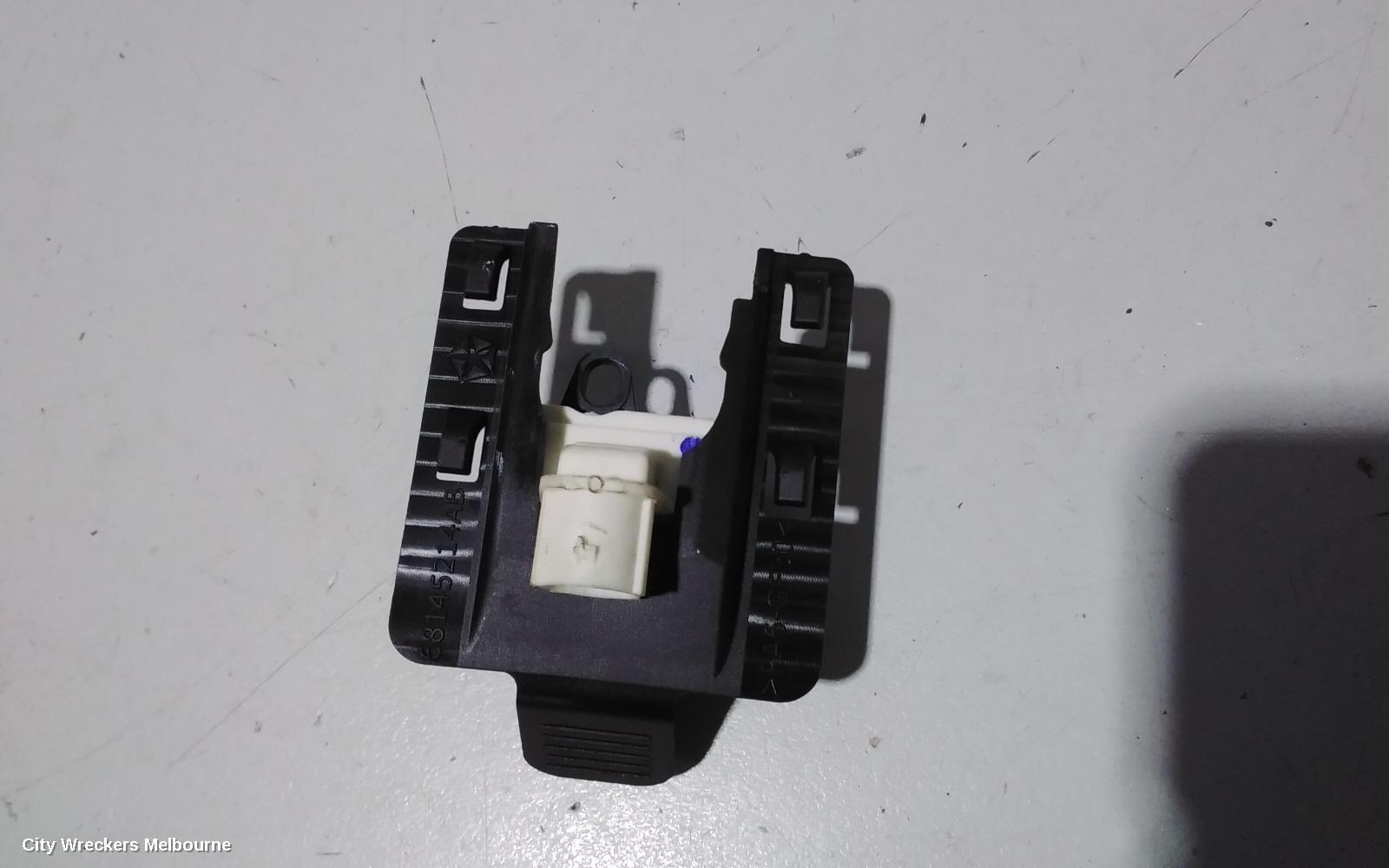 JEEP CHEROKEE REVERSE CAMERA, FRONT RADAR SENSOR (GRILLE MOUNTED), KL, 02/2014 - 03/2018 - Image 2
