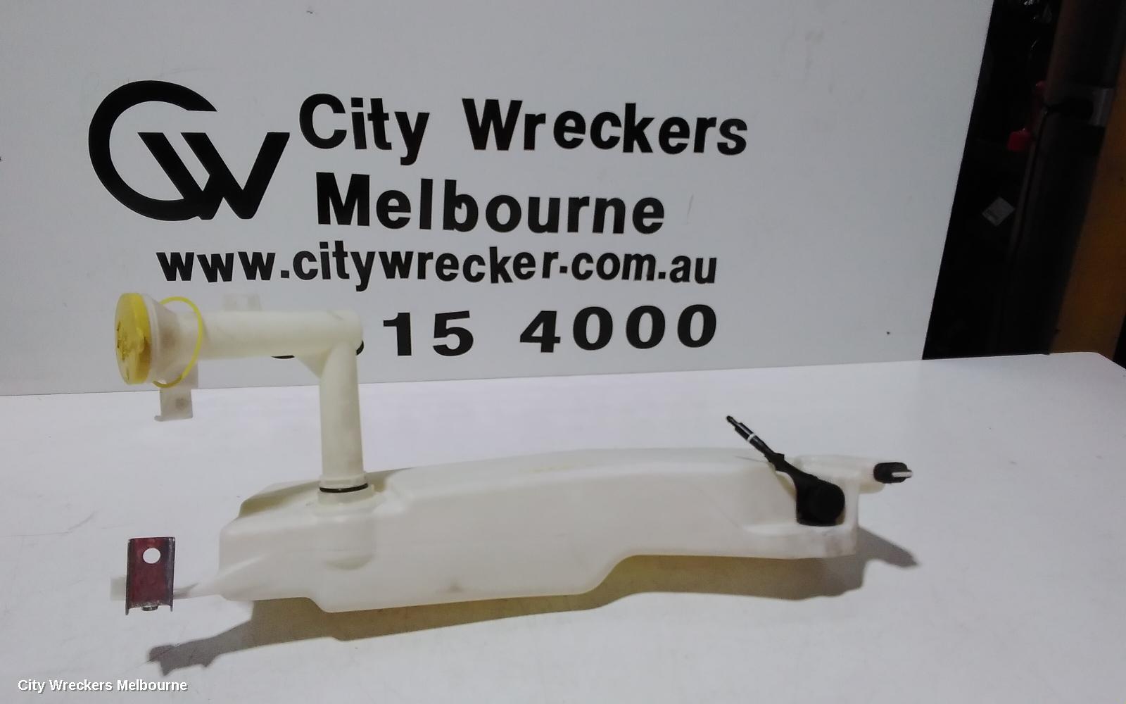 HOLDEN COLORADO WASHER BOTTLE, RG/RG 7, 01/2012 - 12/2020 - Image 1