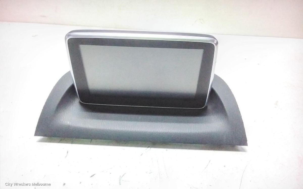 MAZDA 3 RADIO/CD/DVD/SAT/TV, HEAD UNIT, SD CARD, SAT NAV TYPE, BN, 05/2016 - 02/2019 - Image 1