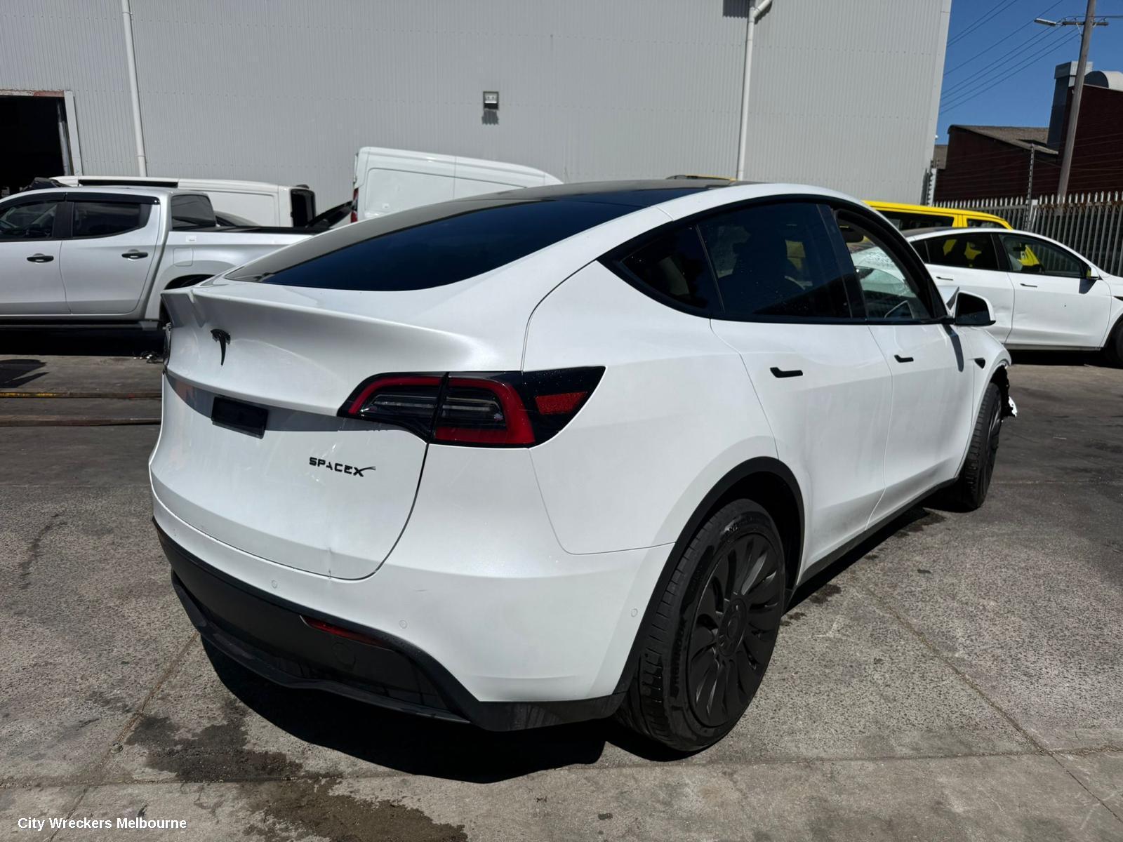 TESLA MODEL Y RIGHT REAR WND REG/MOTOR, 1ST GEN, 03/2022 ONWARDS - Image 1
