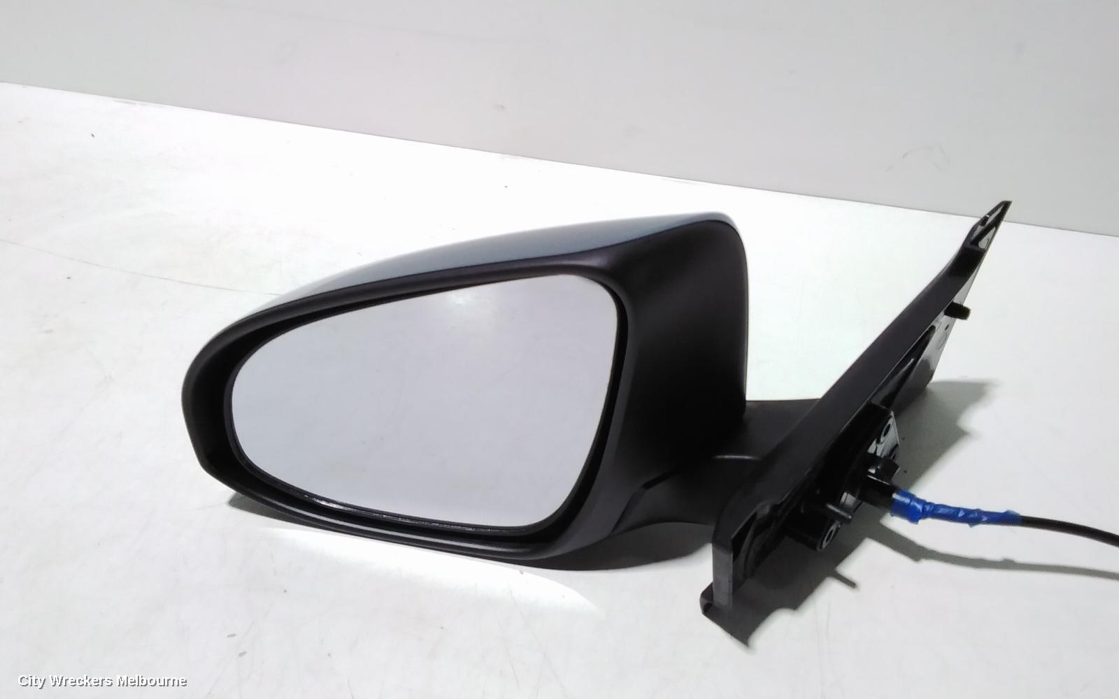TOYOTA YARIS LEFT DOOR MIRROR, NCP13#, HATCH, HEATED TYPE, 01/2017 - 12/2019 - Image 2