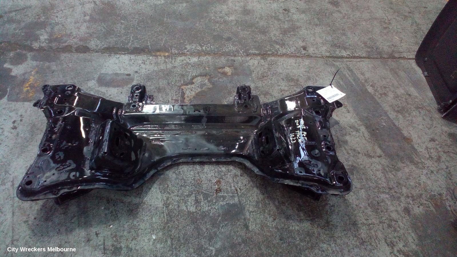 TOYOTA HIACE FRT XMEMBER/CRADLE, TRH/KDH, CROSSMEMBER, SLWB, 03/2005 - 04/2019 - Image 1