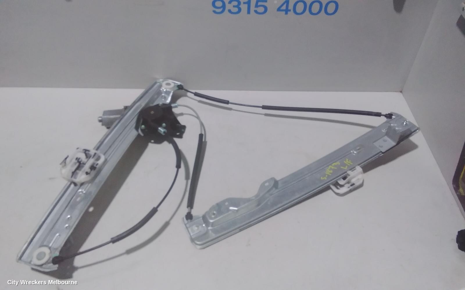FORD KUGA LEFT FRONT WINDOW REG/MOTOR, TF, 11/2012 - 09/2016 - Image 2