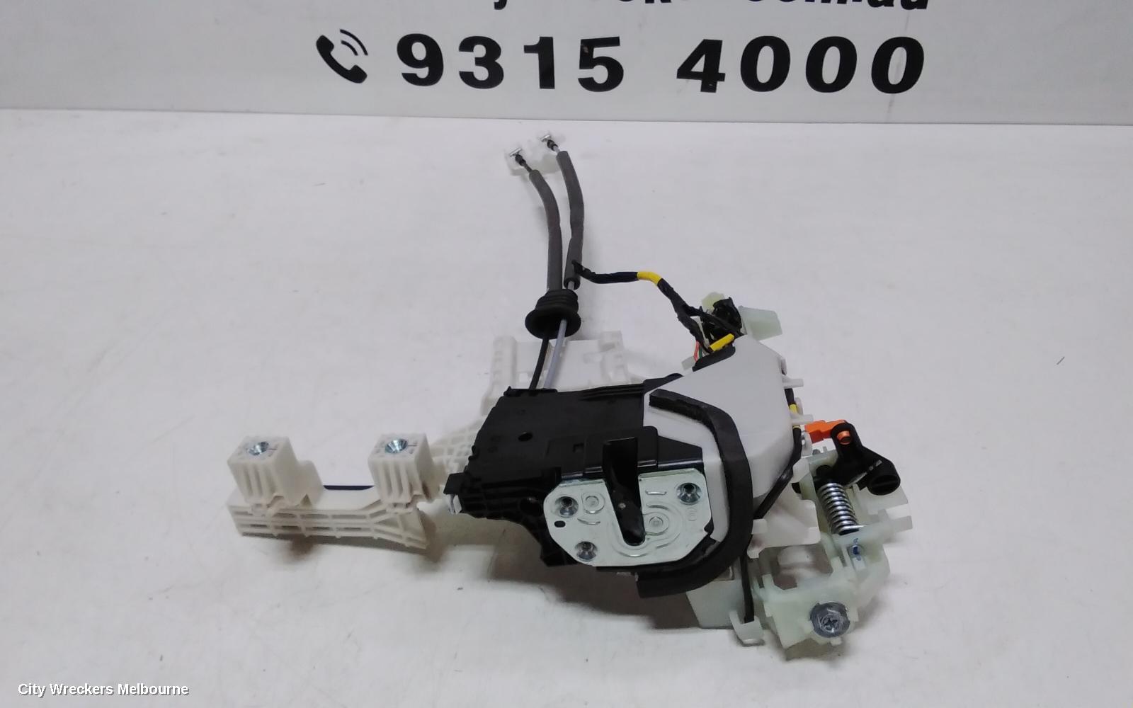 HYUNDAI SANTA FE DOOR/BOOT/GATE LOCK, RIGHT FRONT DOOR LOCK, TM, 03/2018 ONWARDS - Image 3