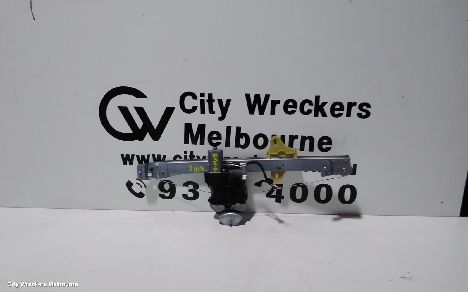 RENAULT CLIO RIGHT FRONT WINDOW REG/MOTOR, X98, 09/2013 - 10/2019 - Image 2