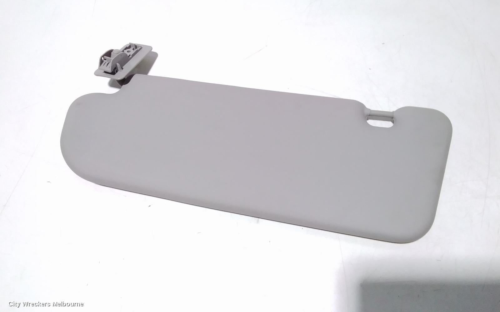 HOLDEN COMMODORE SUNVISOR, VF, RH SIDE, 05/2013 - 12/2017 - Image 3