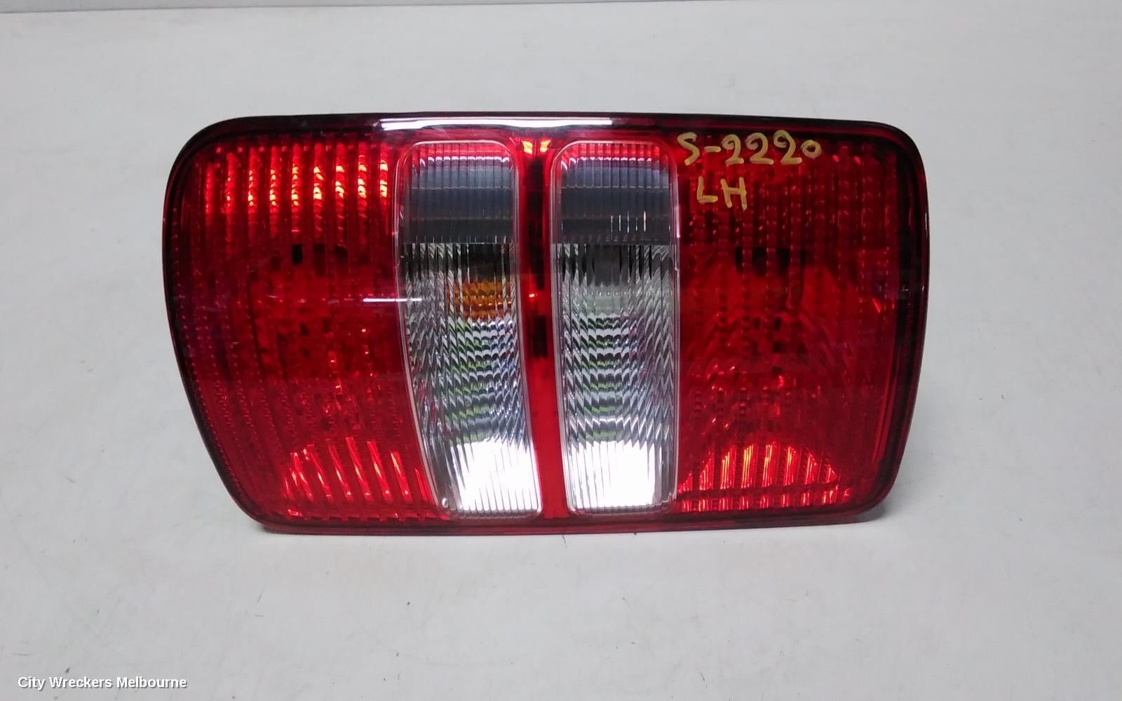 VOLKSWAGEN CADDY LEFT TAILLIGHT, 2K, 08/2010 - 06/2015 - Image 3
