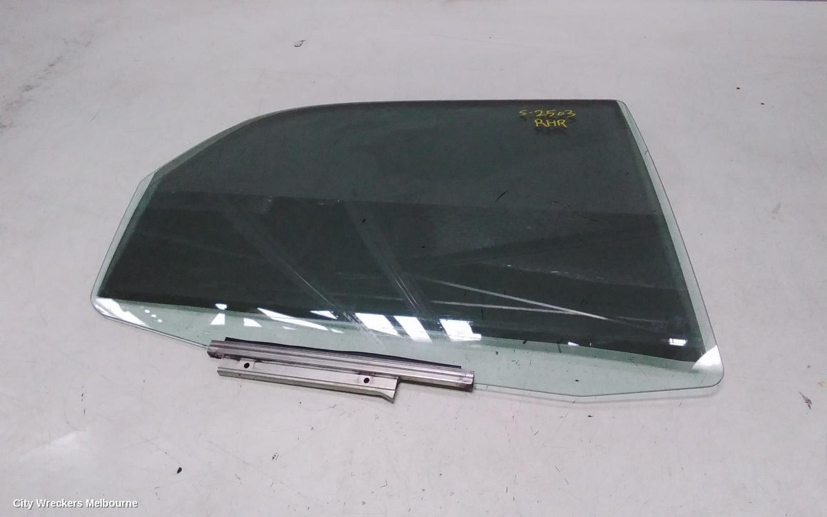 SUZUKI SX4 RIGHT REAR DOOR WINDOW, HATCH, 01/2007 ONWARDS 01/2014 - Image 2