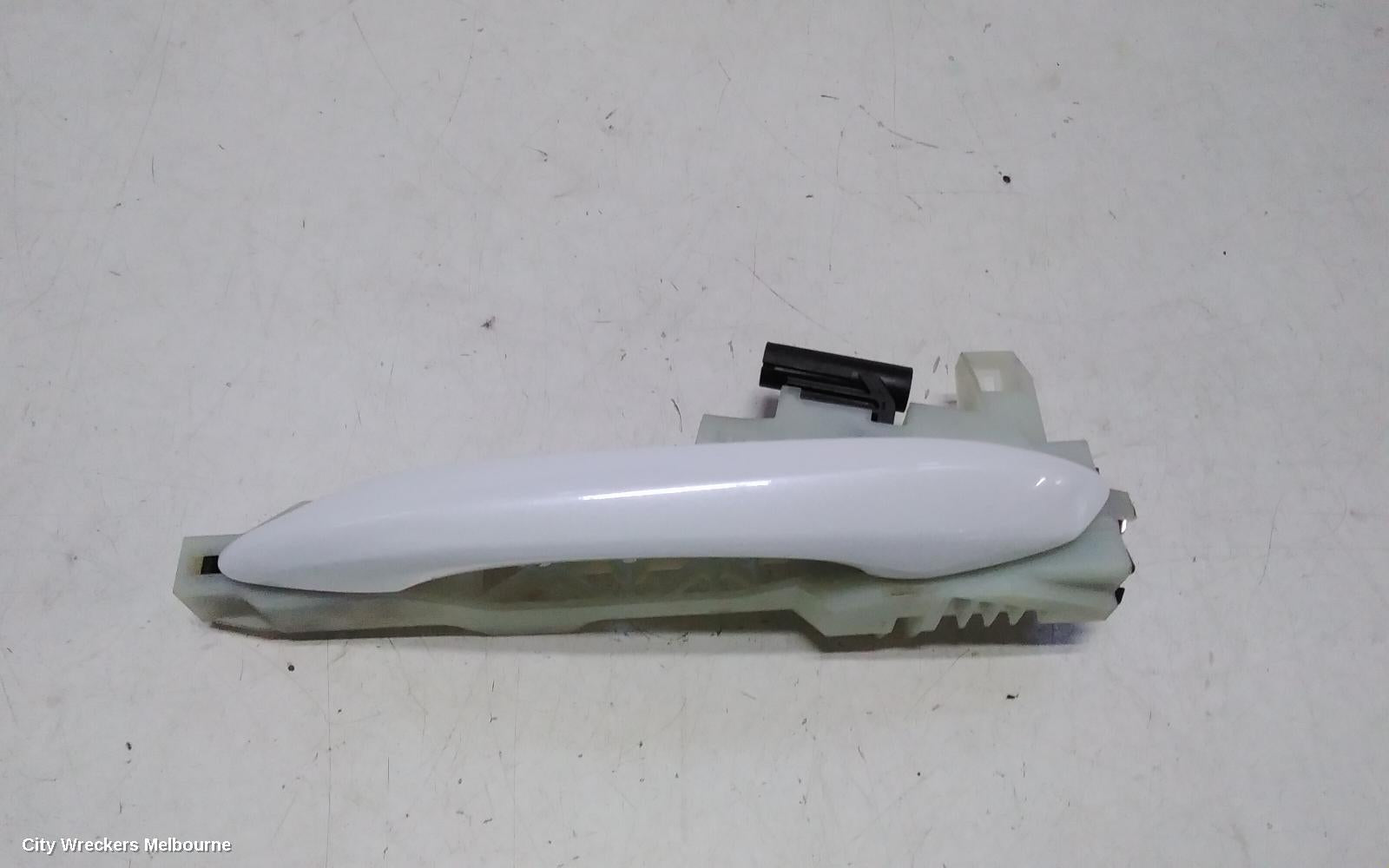 HYUNDAI TUCSON DOOR HANDLE, OUTER, LH REAR, COLOUR CODED, NX4, 02/2021 ONWARDS - Image 2