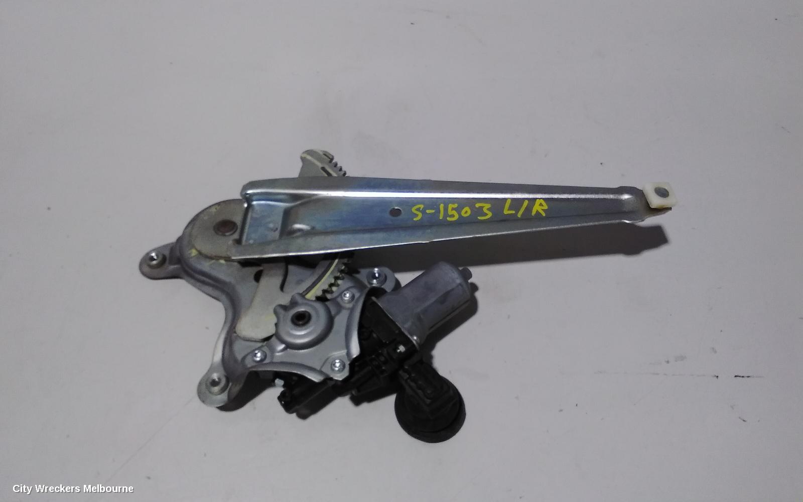 TOYOTA CAMRY LEFT REAR WND REG/MOTOR, ASV50/AVV50, POWER, 12/2011 - 10/2017 - Image 3