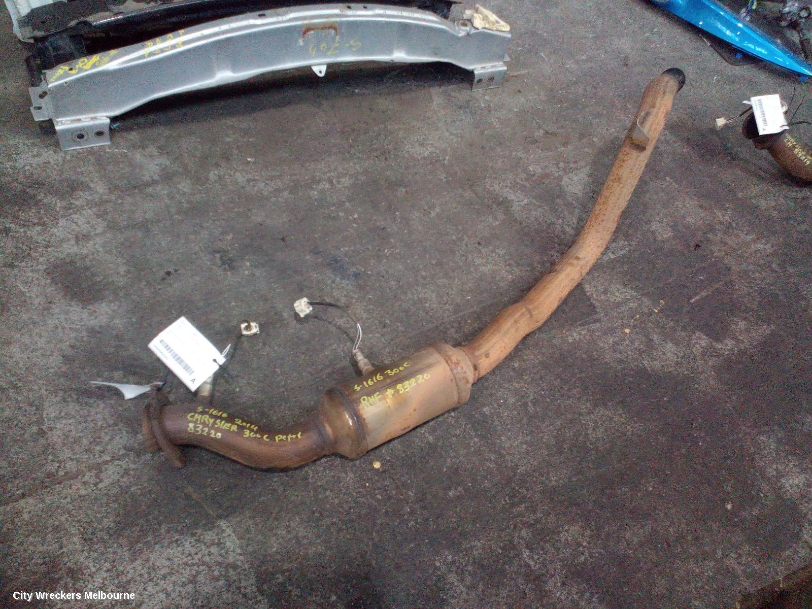 CHRYSLER 300C CATALYTIC CONVERTER, MANIFOLD-CAT TYPE, 3.6, PETROL, RH SIDE, LX, 07/2012 ONWARDS - Image 2
