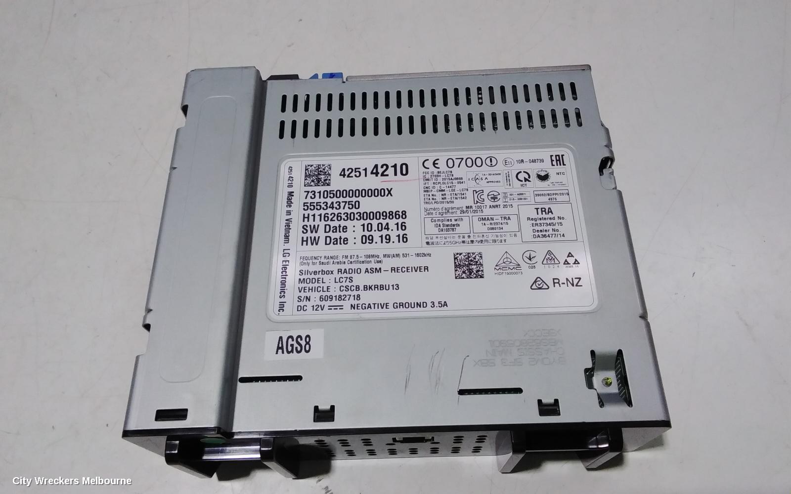 HOLDEN CAPTIVA RADIO/CD/DVD/SAT/TV, DISPLAY UNIT ONLY, NON SAT NAV TYPE, CG, 10/2015 - 06/2018 - Image 2
