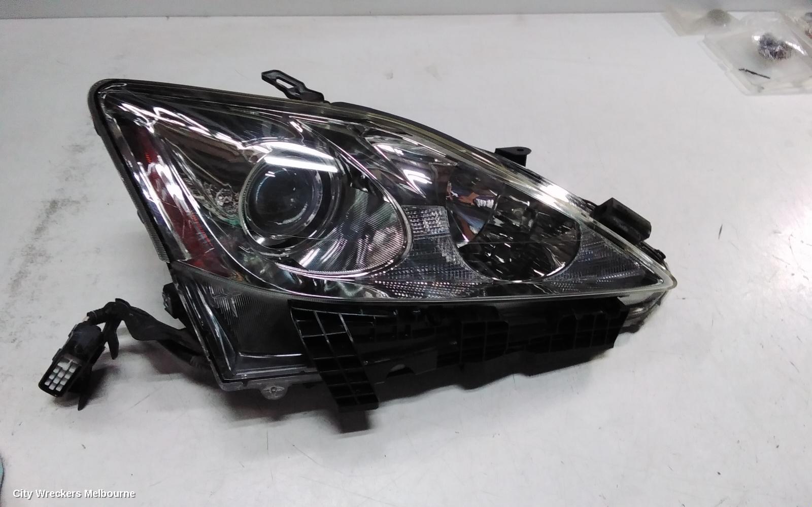 LEXUS IS250/IS250C RIGHT HEADLAMP, IS250, GSE20R, HALOGEN TYPE, 10/2010 - 06/2013 - Image 1
