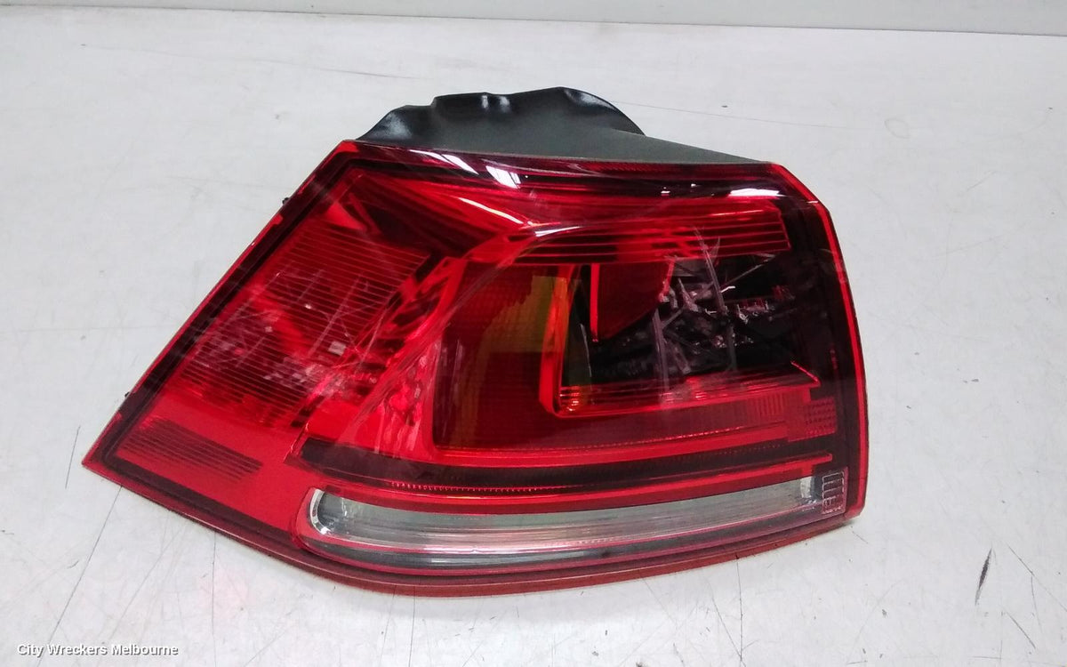 VOLKSWAGEN GOLF LEFT TAILLIGHT, GEN 7, HATCH, GTI/R-LINE/HIGHLINE, NON LED TYPE, 10/2013 - 03/2017 - Image 2