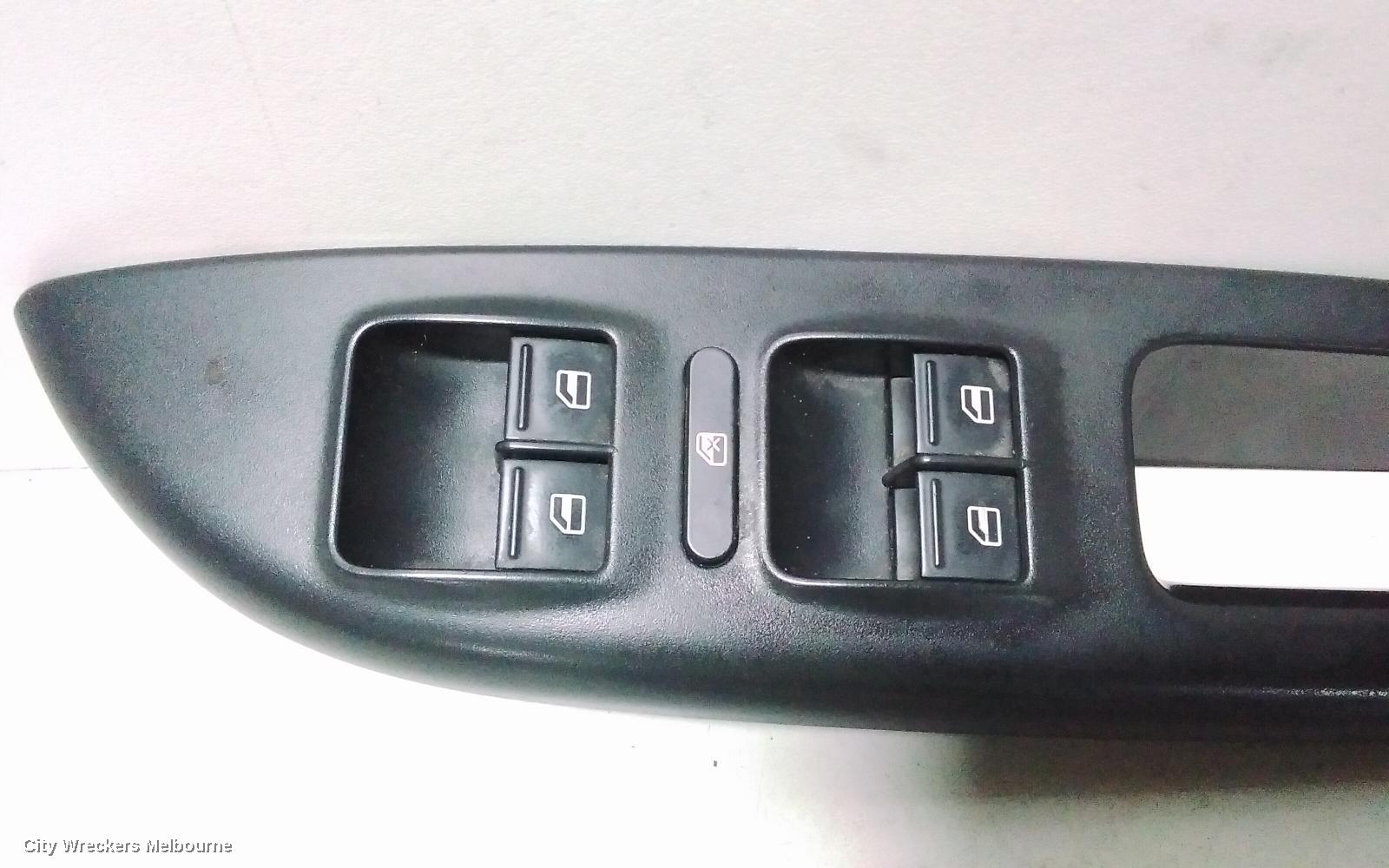SKODA OCTAVIA PWR DR WIND SWITCH, RH FRONT (MASTER SWITCH), 1Z, 01/2004 - 05/2009 - Image 3