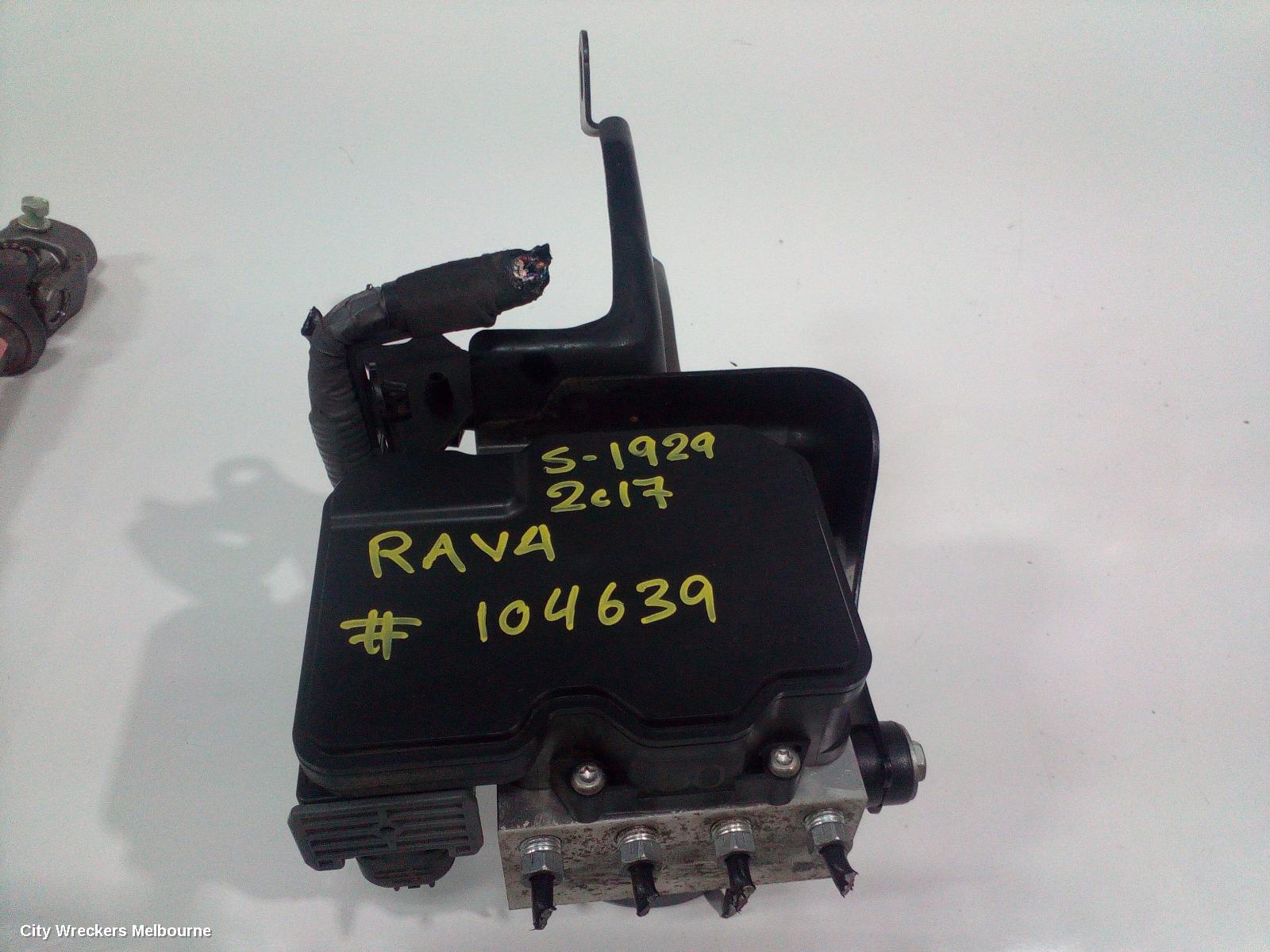 TOYOTA RAV4 ABS PUMP/MODULATOR, ZSA42R, 2.0, PETROL, AUTO T/M TYPE,12/2012 - 11/2018 - Image 2