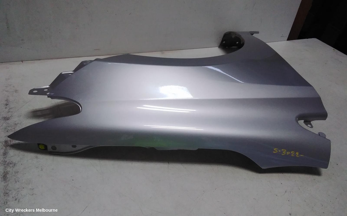 TOYOTA COROLLA RIGHT GUARD, ZRE182R/ZWE186R, HATCH, NON SKIRT TYPE, 08/2012 - 06/2018 - Image 3