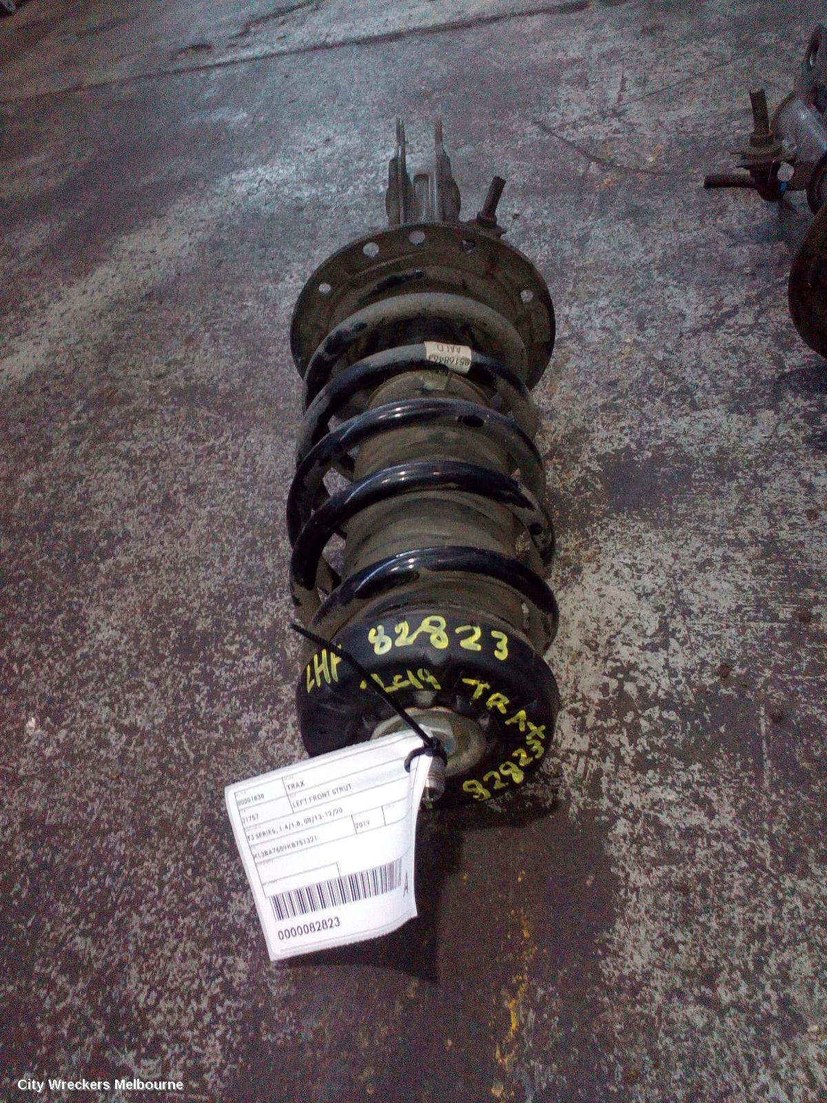 HOLDEN TRAX LEFT FRONT STRUT, TJ SERIES, 1.4/1.8, 08/2013 - 12/2020 - Image 2