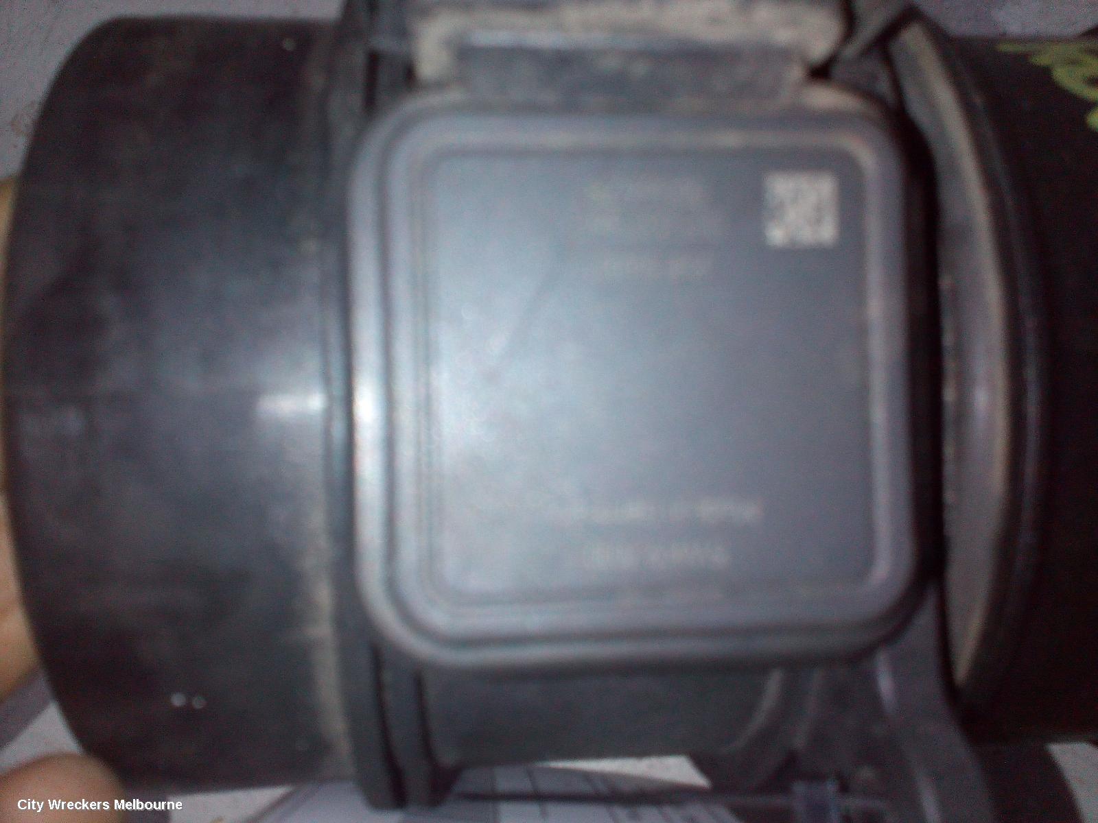 LAND ROVER RANGEROVER SPORT AIR FLOW METER, 2.7 V6, DIESEL, TURBO, FROM VIN 6A499999-, L320, 08/2005 - 08/2009 - Image 1