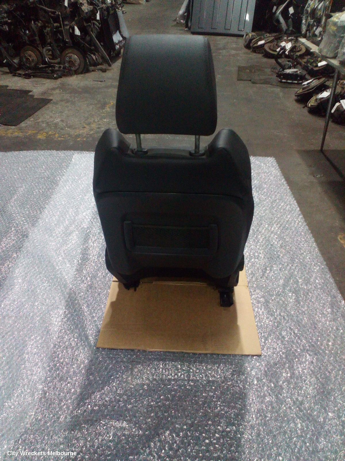 LAND ROVER RANGEROVER EVOQUE FRONT SEAT, RH FRONT, 5DR WAGON, LEATHER, BLACK, L538, 11/2011 - 01/2019 - Image 2