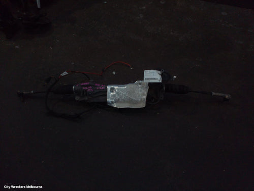 158196 - Image 1