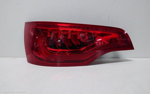 AUDI Q7 LEFT TAILLIGHT, 4L, IN TAILGATE, 10/2009 - 08/2015 - Image 2