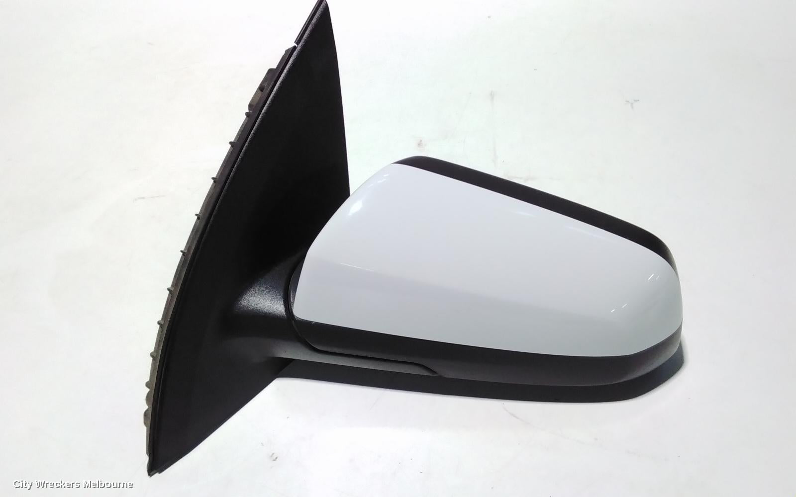 HOLDEN COMMODORE LEFT DOOR MIRROR, VF, COLOUR CODED/BLACK, NON BLINDSPOT TYPE, 05/2013 - 12/2017 - Image 3